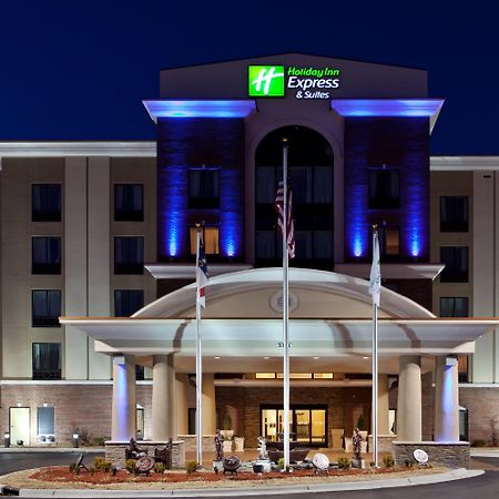 Holiday Inn Express Hotel & Suites Hope Mills-Fayetteville Airport, An Ihg Hotel Exterior foto