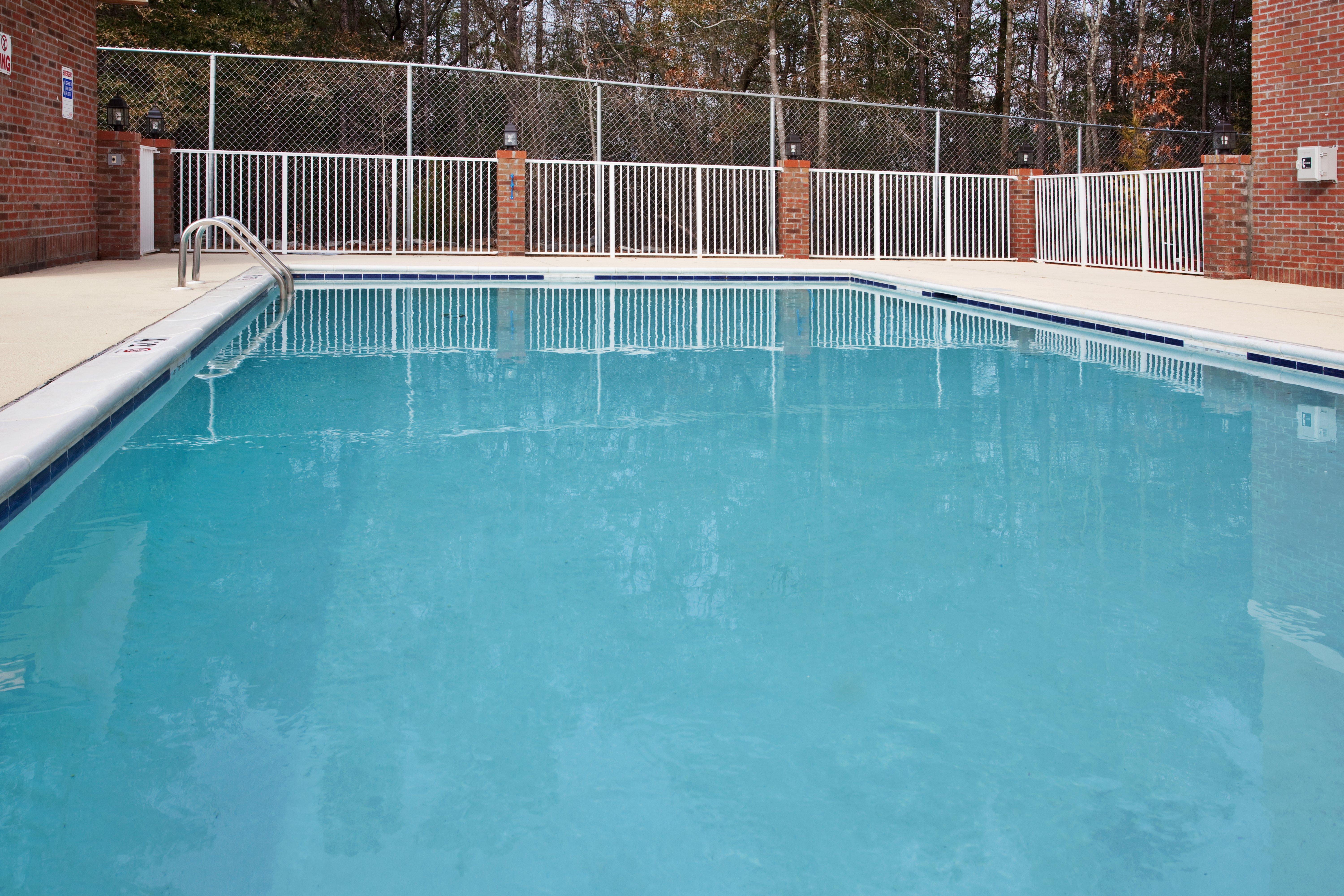 Holiday Inn Express Hotel & Suites Hope Mills-Fayetteville Airport By Ihg Exterior foto