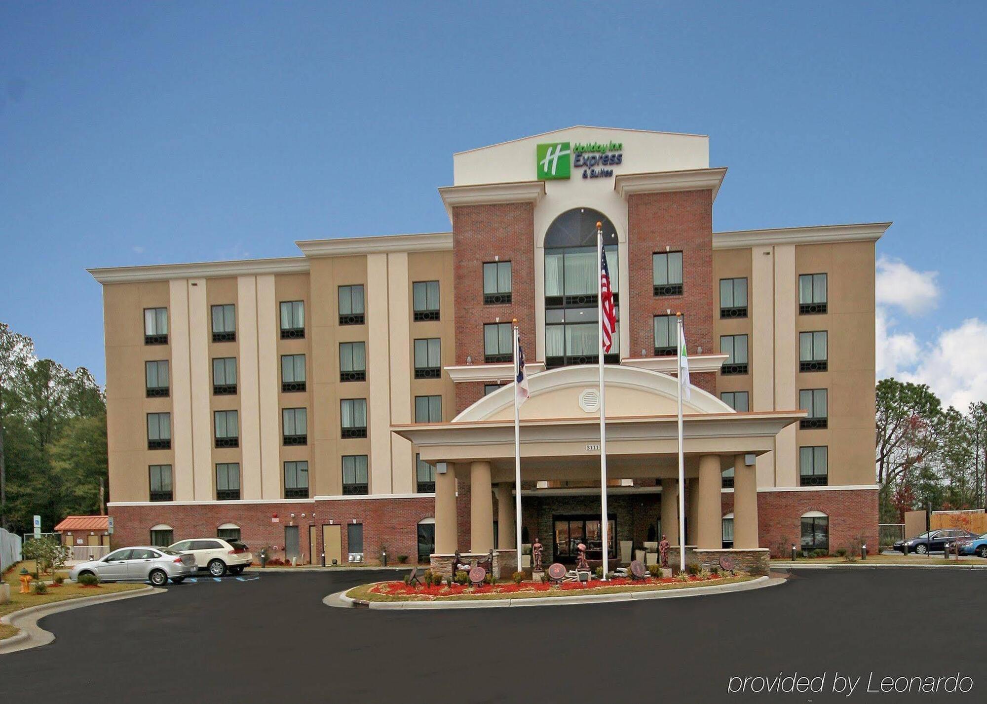 Holiday Inn Express Hotel & Suites Hope Mills-Fayetteville Airport By Ihg Exterior foto